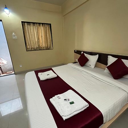 S2 Residency Hotel Panchgani Bagian luar foto