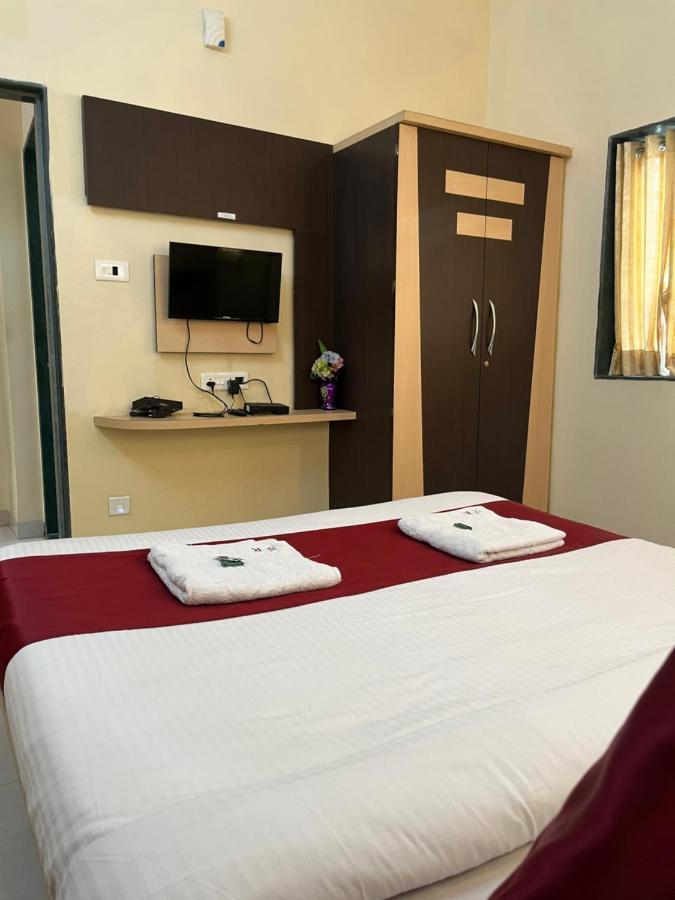 S2 Residency Hotel Panchgani Bagian luar foto